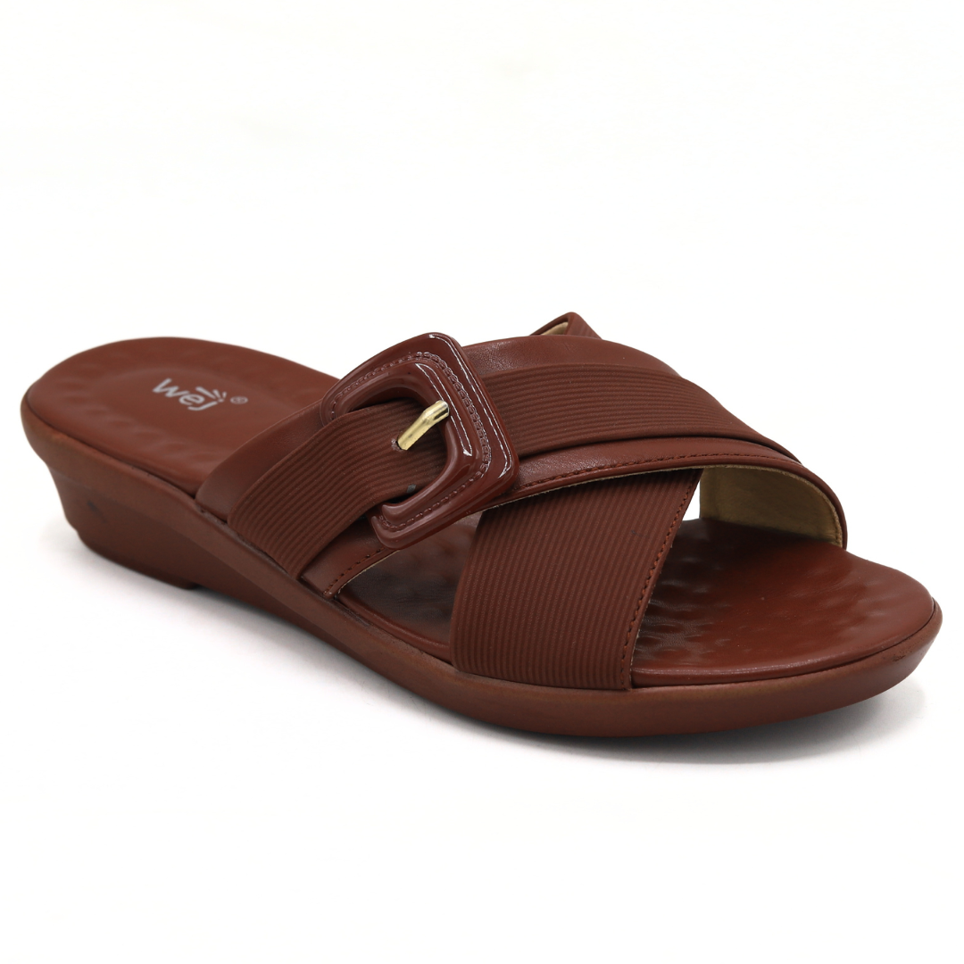 Women’s Maroon Slip-On Buckle Slipper - 8003298