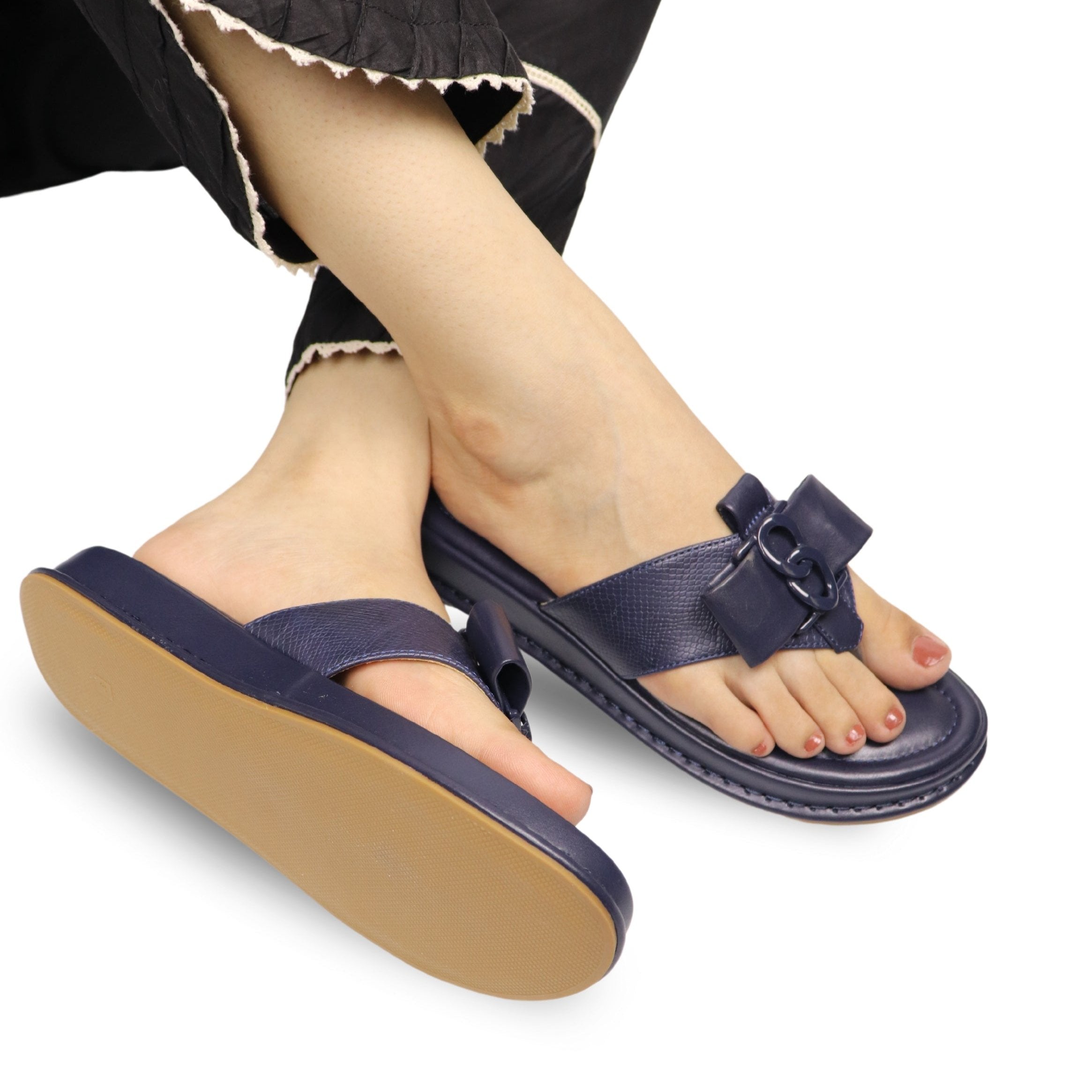 Comfortable Flip-Flop Slippers / 800164 Navy